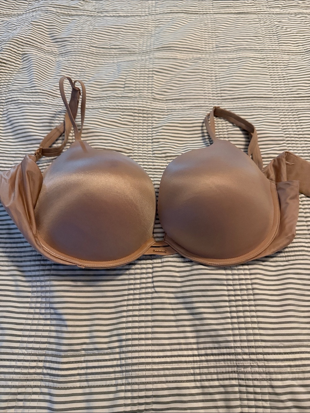 Victoria's Secret Smooth Molded Contour Bra - Nude Brown